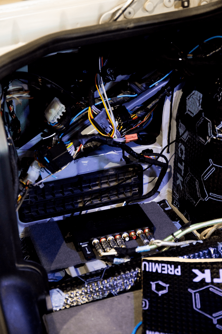 Servicio de car audio en Lovers Car Care
